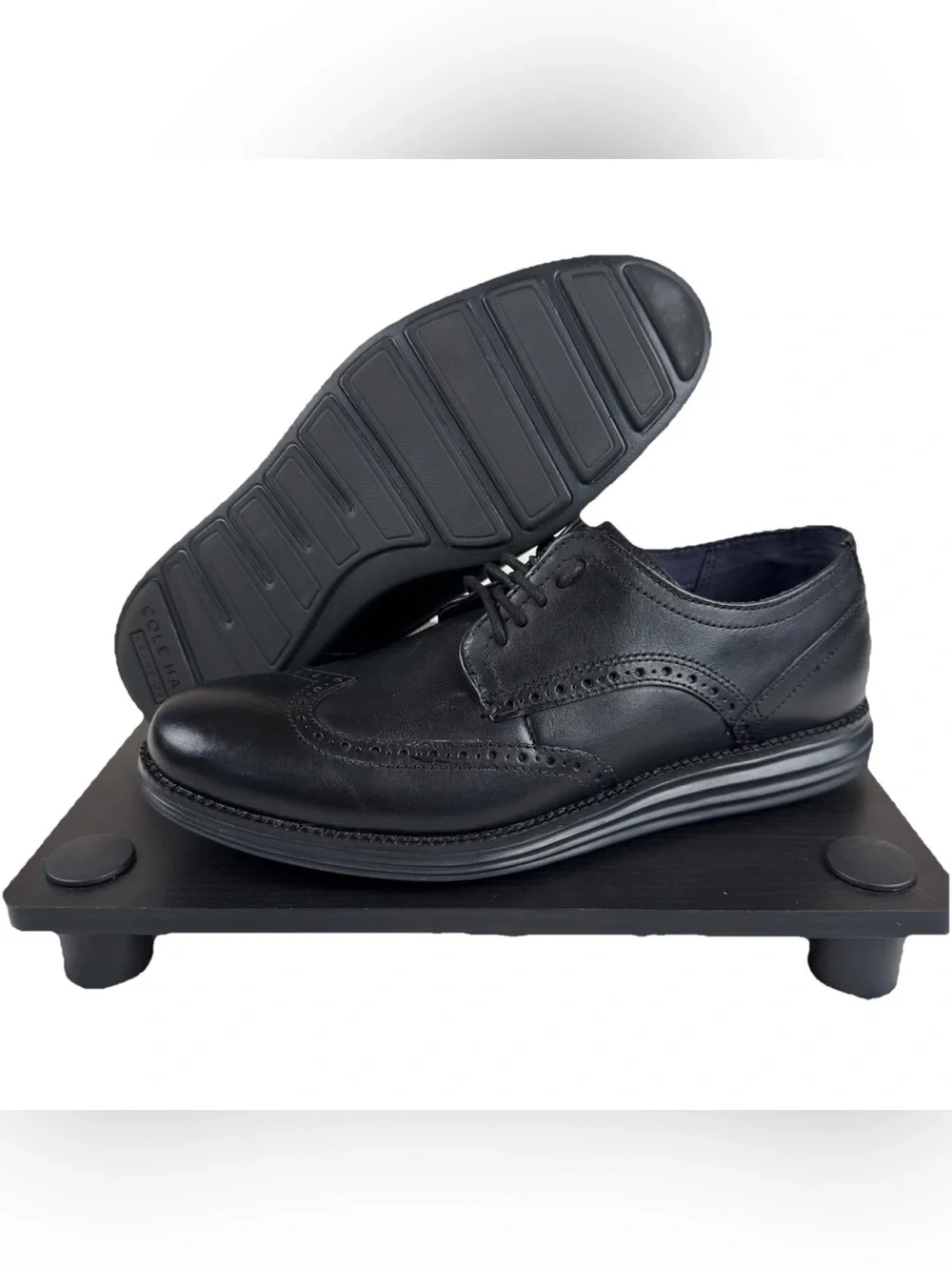 Cole Haan Original Grand Wingtip Oxfords Black Men's 10 M Lace Up
